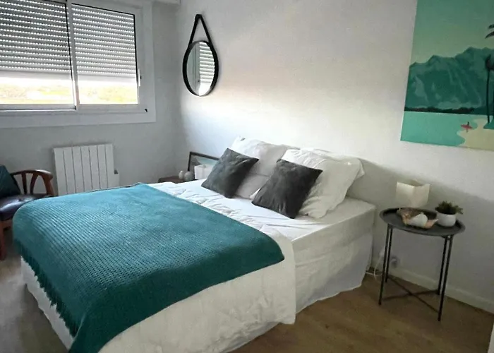 La Petite - Face Les Sables-dʼOlonne